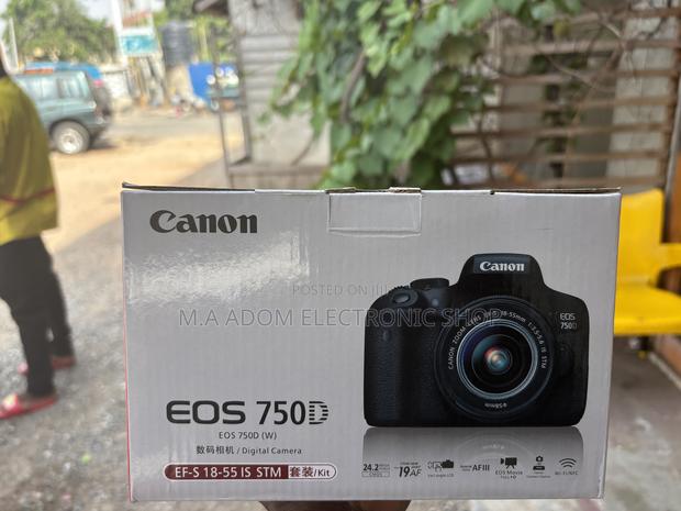 Canon 750d With 18-55 Mm Lens Wifi /NFC · Photo 1