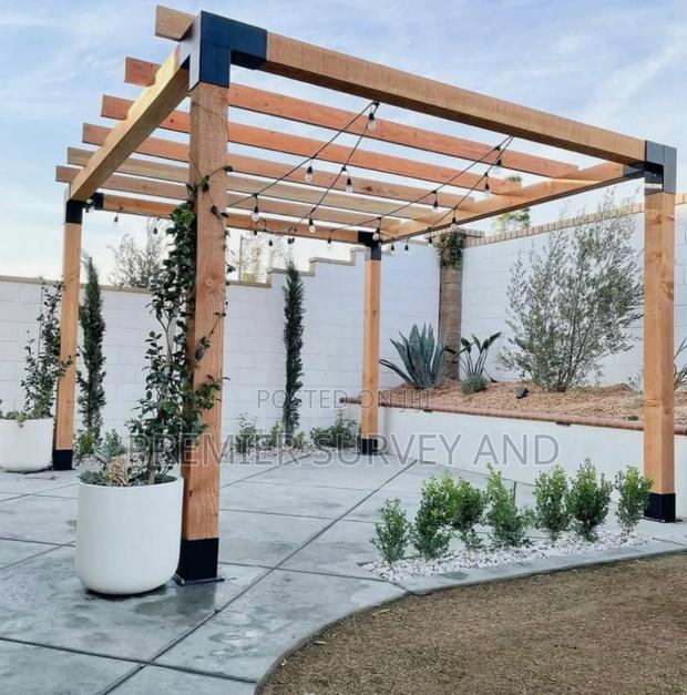 Modern Pergola Installation · Photo 1