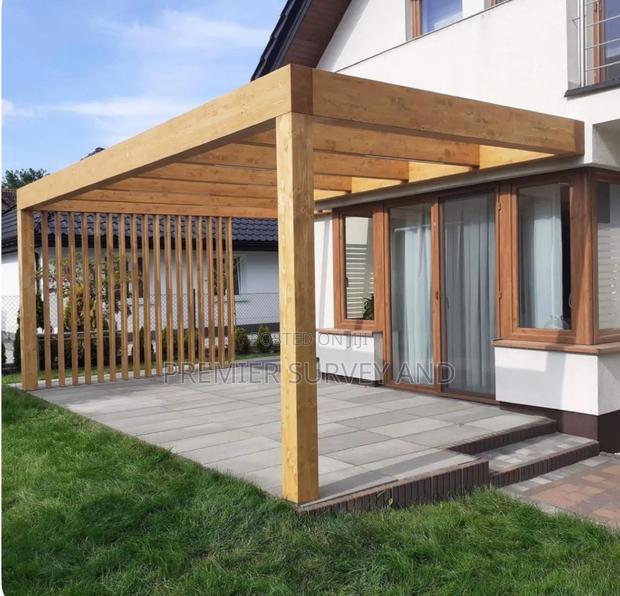 Modern Pergola Installation · Photo 3