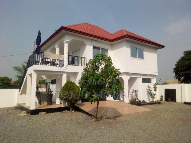 Furnished 3bdrm House in Nsoitis, Amasaman for sale · Photo 3