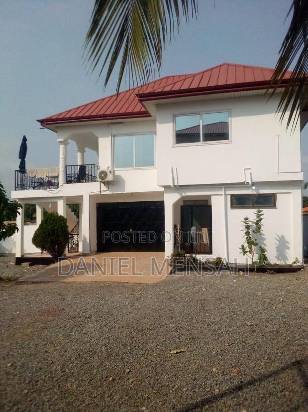 Furnished 3bdrm House in Nsoitis, Amasaman for sale · Photo 4