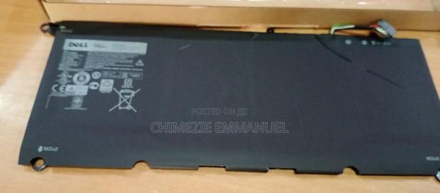 Dell Battery XPS 9360 90v7w · Photo 1