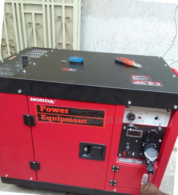 Generator 15kva Desiel Honda Heavy Equipped Generator With Battery “ · Photo 1