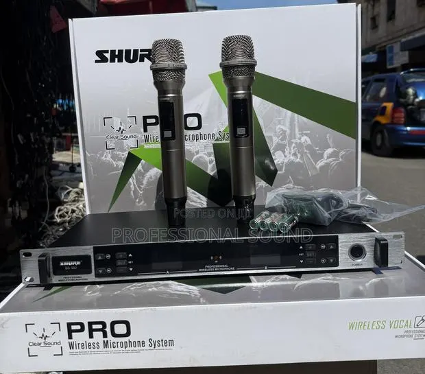 Shure BS-480 Professional Wireless Microphone System