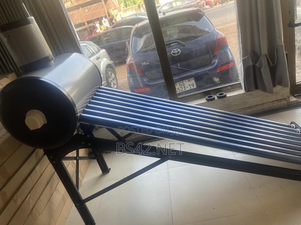 80l Solar Water Heater · Photo 2