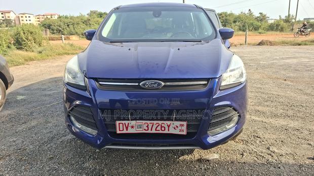 Ford Escape SE 4x4 2016 Blue · Photo 2