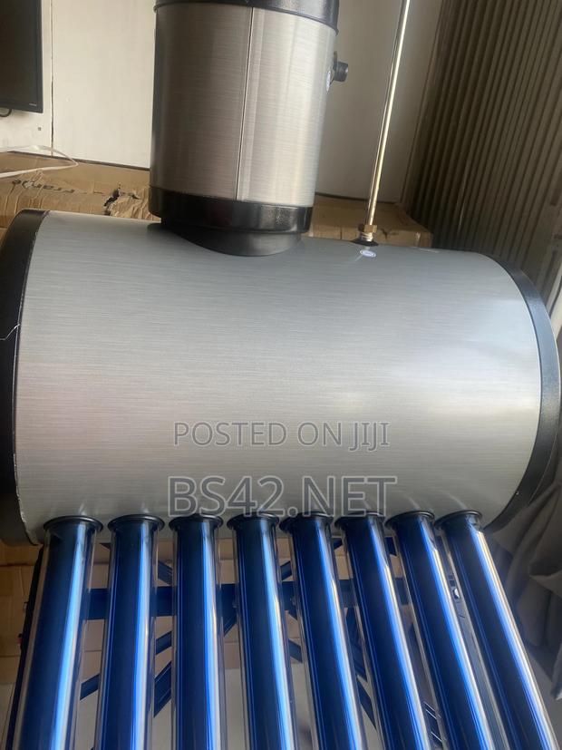 80l Solar Water Heater · Photo 3