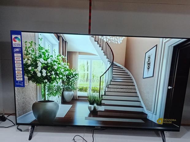 Bright Clear Picture Ailyons 55” Tv · Photo 2