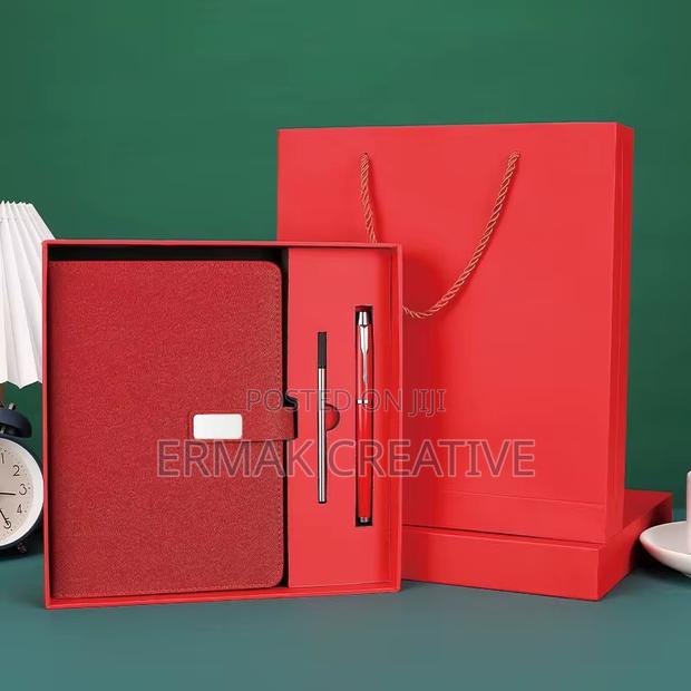 Gift Set (A5 Dairy, Pen Refill ) Branded · Photo 2