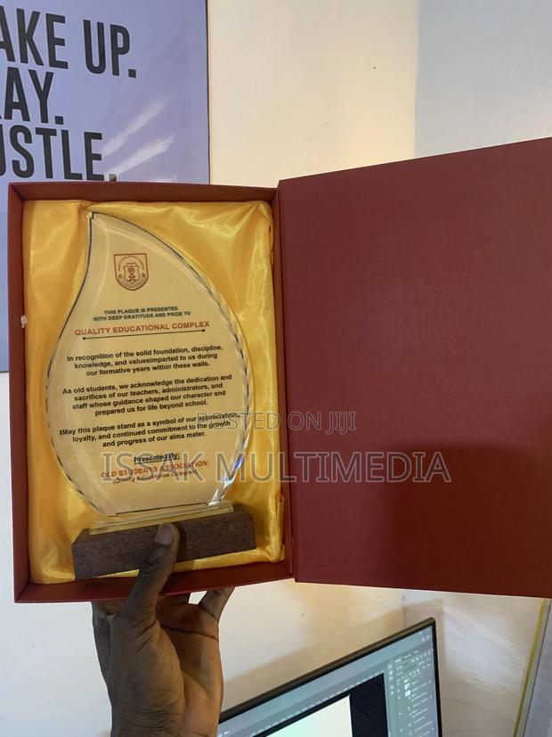 Award Plaque · Photo 1