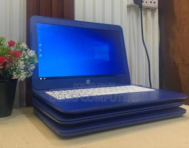Laptop HP Stream Notebook 2GB Intel eMMC 32GB · Photo 1