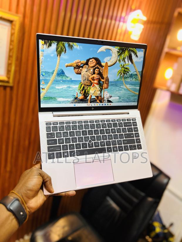 Laptop HP EliteBook 840 G7 8GB Intel Core I5 SSD 256GB · Photo 4
