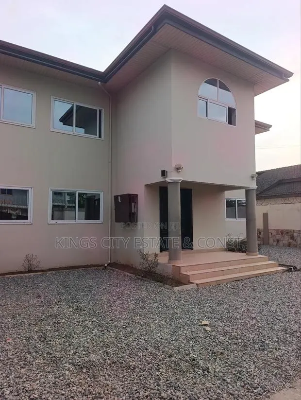 3bdrm House in Atomic-Roundabout, Dome for rent · Photo 1