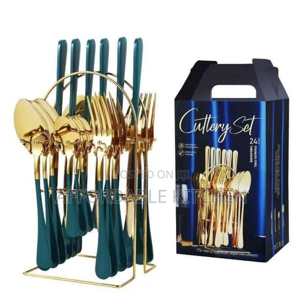 Golden Set Cutlery · Photo 1