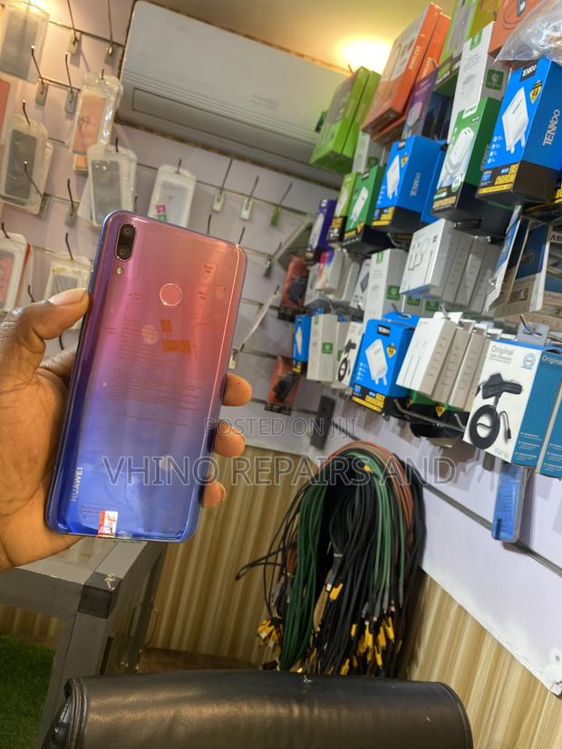 New Huawei Y9 2019 128 GB Purple · Photo 4