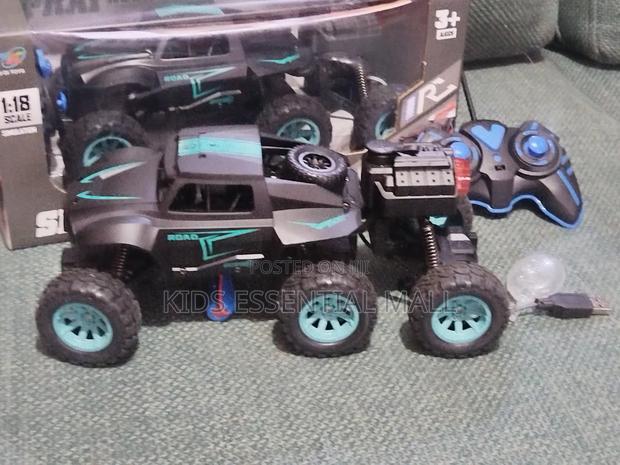 Remote Control Car for Children · Photo 1