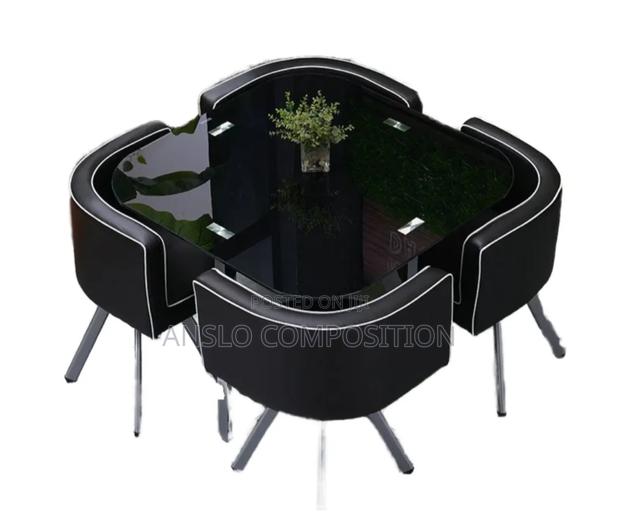 Remarkable Dinning Sets · Photo 1