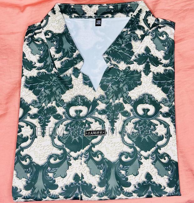 High Quality Mean New Style Vintage Executive Tops Available · Photo 6