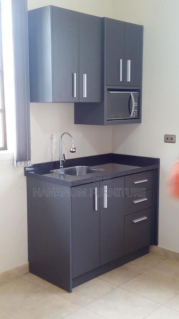 Modern Mini Kitchen for Your Apartment With Sink · Photo 1
