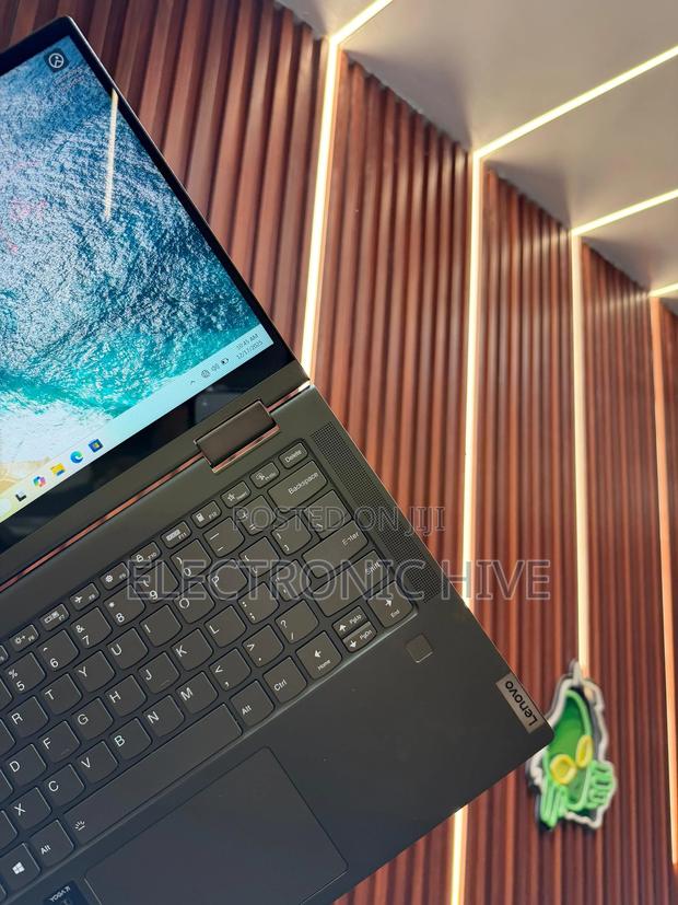 Laptop Lenovo ThinkPad X1 8GB Intel Core i5 SSD 256GB · Photo 1
