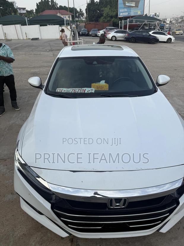 Honda Accord 2021 White · Photo 6