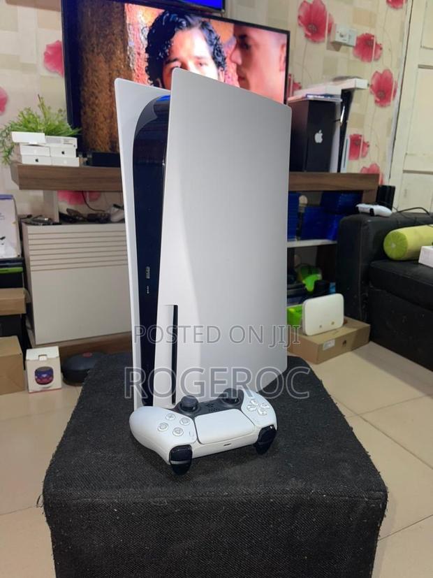 Playstation 5 · Photo 2