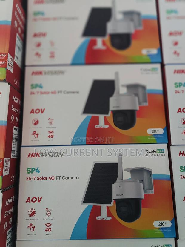 Hikvision 4g Solar Camera 4mp Two Ways Audio Camera Ds-2cfsp4/4g · Photo 1