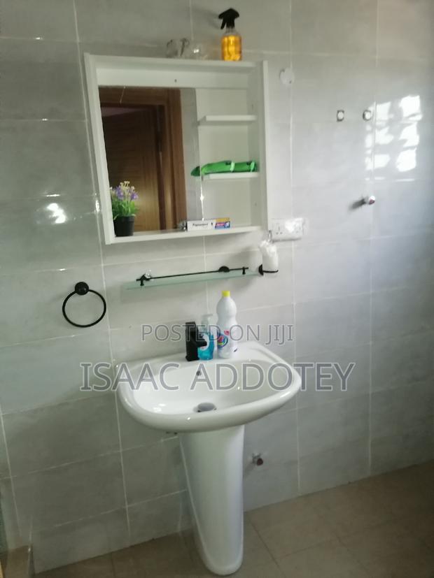 2bdrm Apartment in Spintex for rent · Photo 5