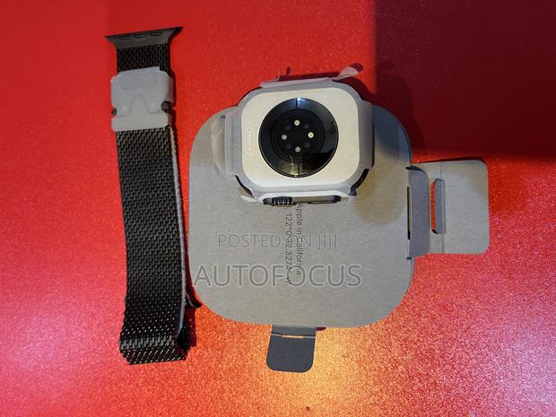 Apple Watch Ultra 3 46mm · Photo 4