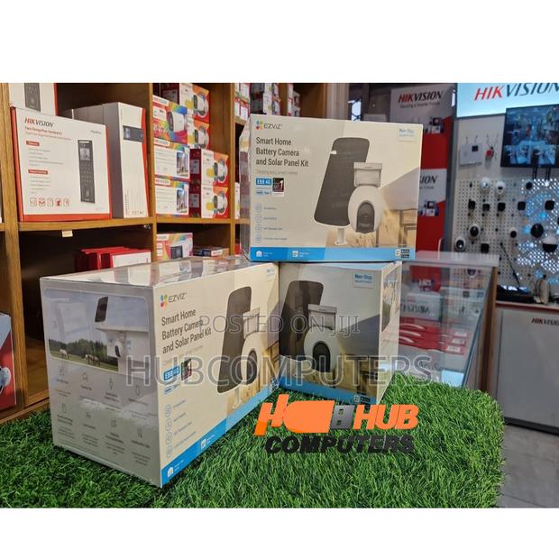 Ezviz (Cs-Eb8) Pt Pan/Tilt Camera 4g With Battery and Solar Panel · Photo 1