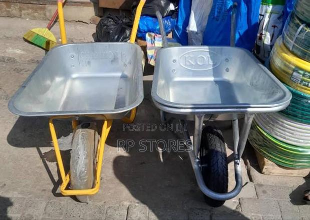Wheel Barrow 150kg · Photo 1