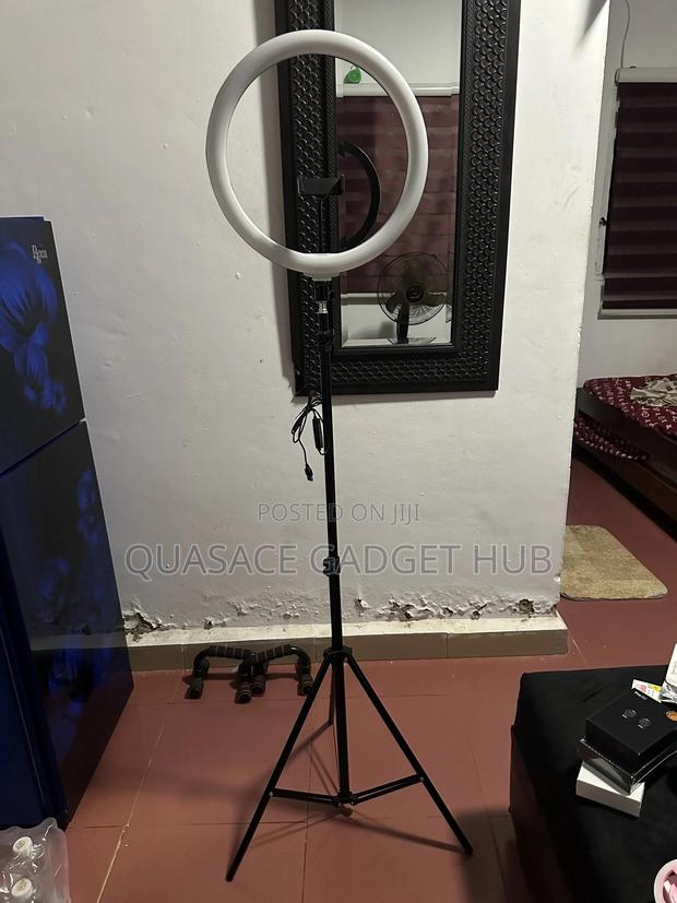 Ringlights Available in Sizes · Photo 1