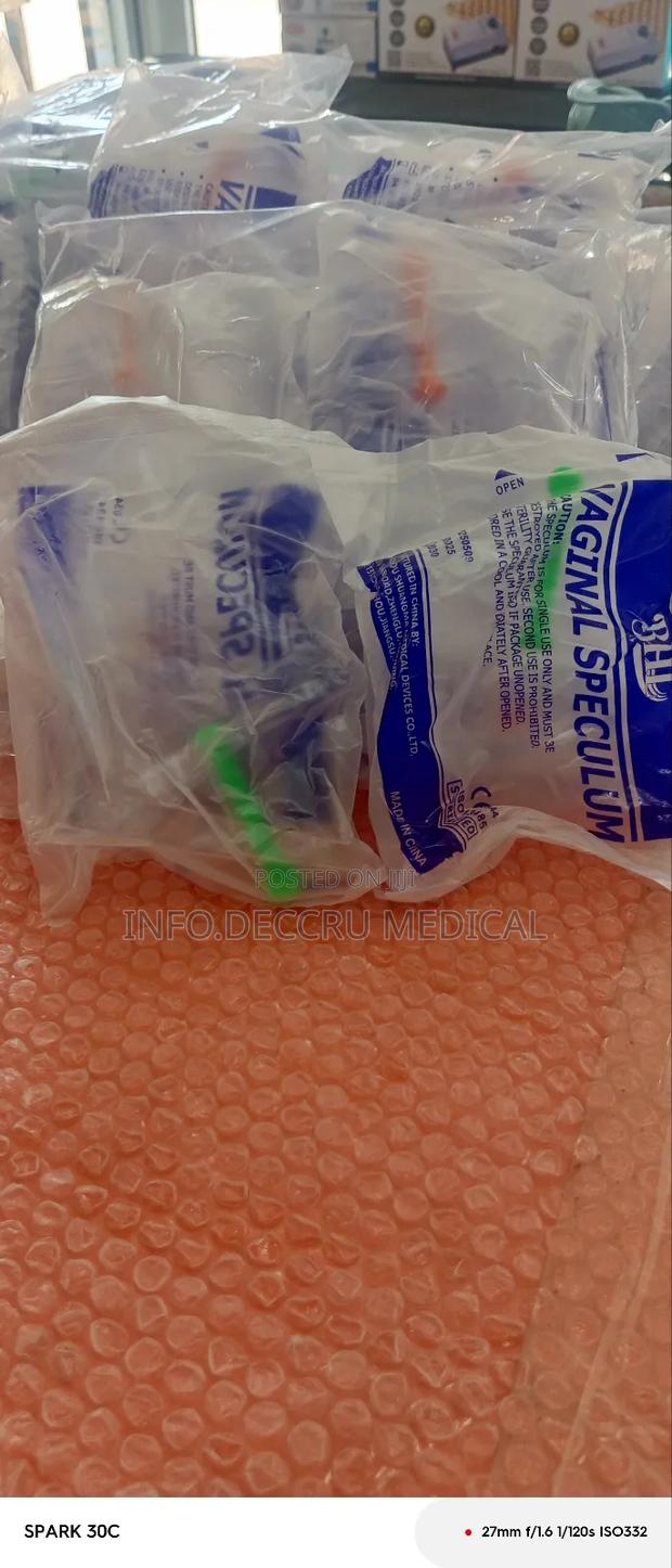 Disposable Vaginal Speculum All Sizes · Photo 2