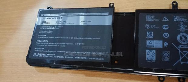 Dell Battery 9njm1 · Photo 1
