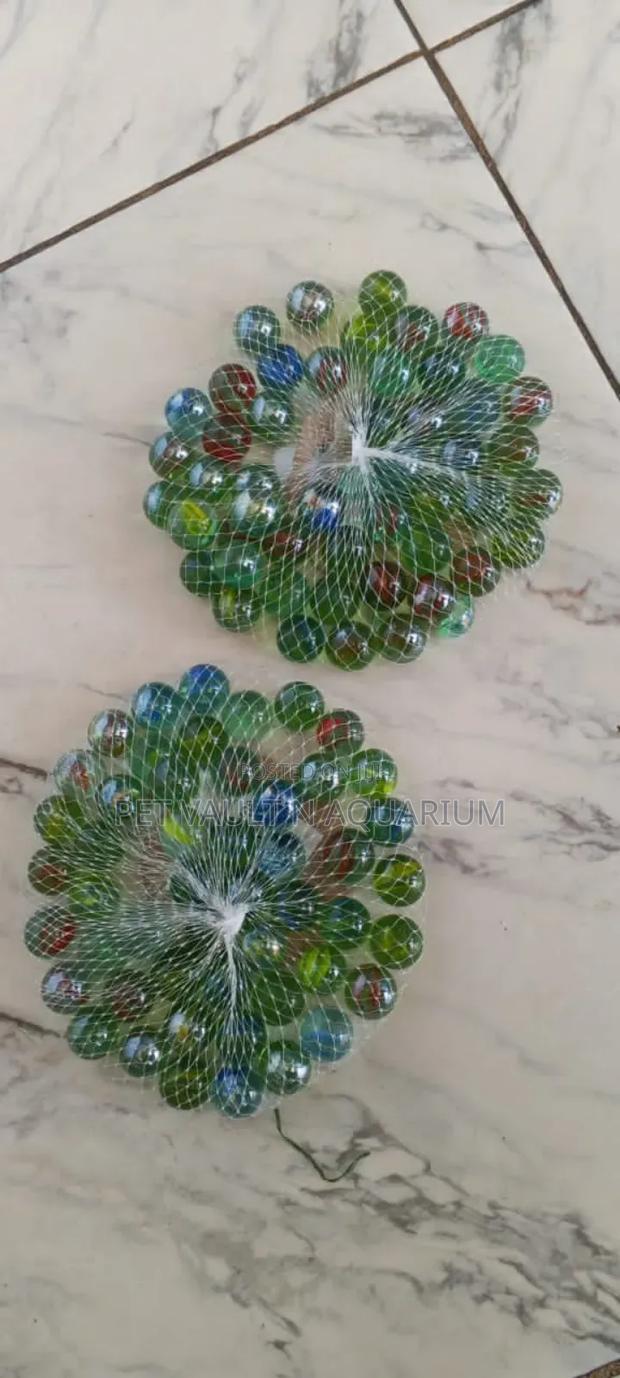 Decorative Pebbles for Aquarium · Photo 1