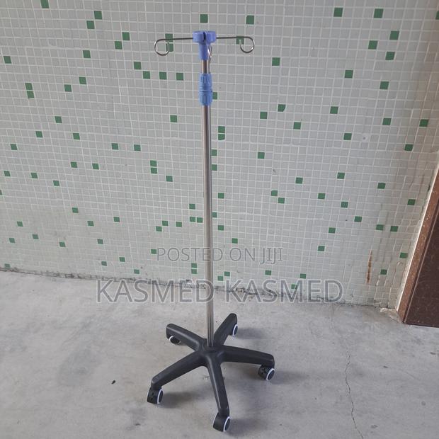 Drip Stand · Photo 1