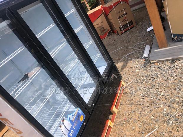 Pearl 780l Store Fridge Durable, Product-Display Cooler · Photo 1