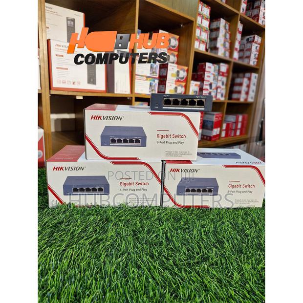 Hikvision Ds-3e0505d-O 5 Port Gigabit Plastic Switch · Photo 3