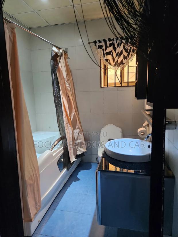 Furnished 4bdrm House in Spintex for rent · Photo 8