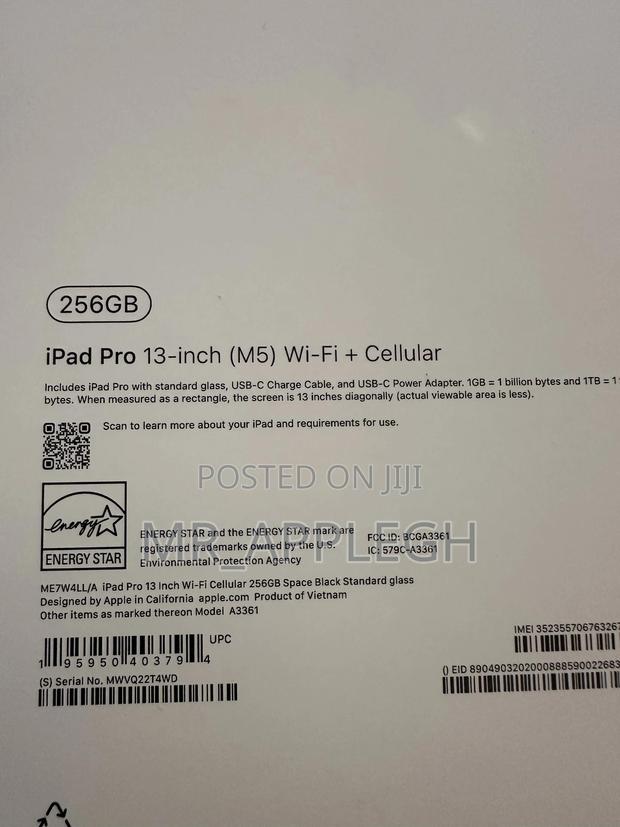 New Apple iPad Pro 13 (2025) 256 GB Black · Photo 3