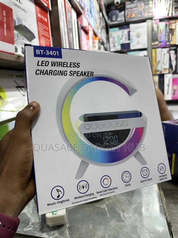 Colorful Bluetooth Speaker With Charging Surface · Photo 3