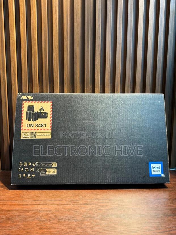 New Laptop HP Victus 15 16GB Intel Core I5 SSD 512GB · Photo 2