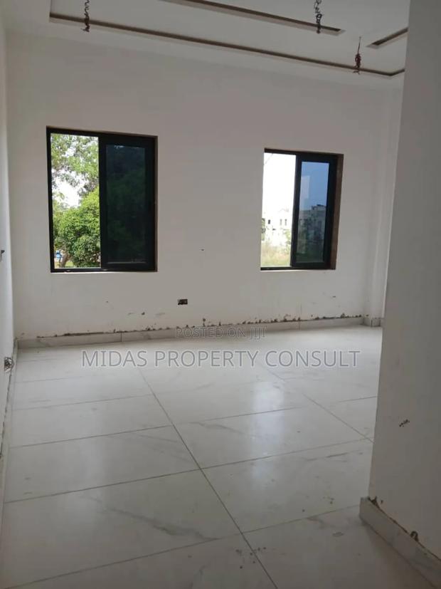 4bdrm House in East Airport, Manet Junction for sale · Photo 8