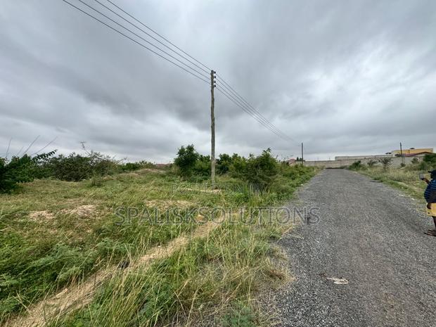 Land for Sale · Photo 2