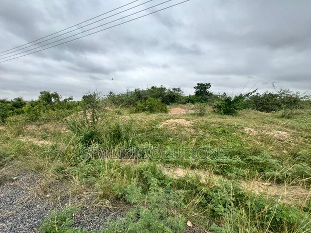 Land for Sale · Photo 4