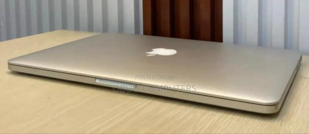 Laptop Apple MacBook Pro 8GB Intel Core I5 SSD 256GB · Photo 8