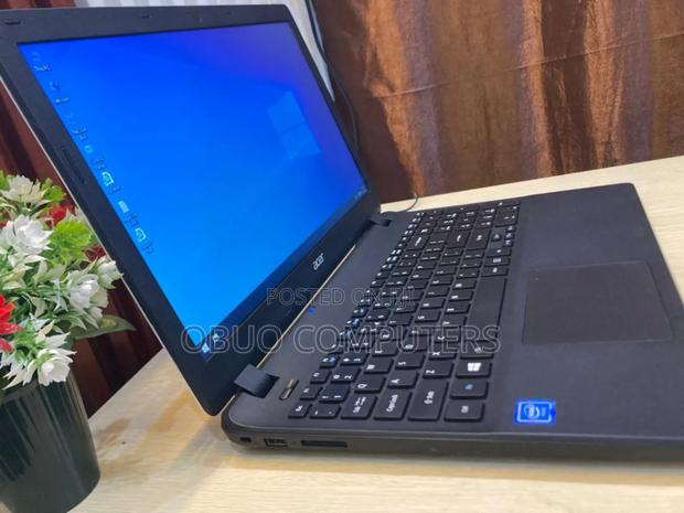 Laptop Acer 4GB Intel HDD+SSD 500GB · Photo 8