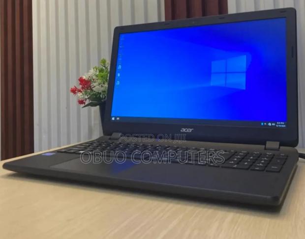 Laptop Acer 4GB Intel HDD+SSD 500GB · Photo 1