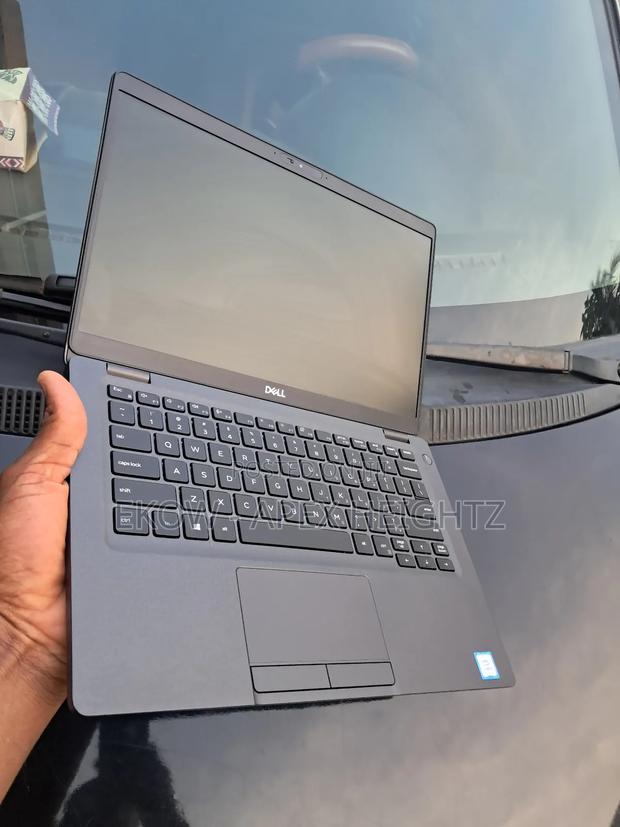 Laptop Dell Latitude 5300 8GB Intel Core I5 SSD 256GB · Photo 1
