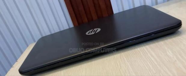 Laptop HP 15 4GB AMD A8 HDD 128GB · Photo 3